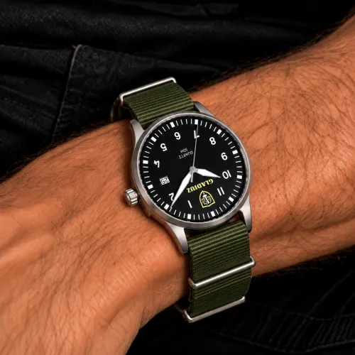 Gladiuz Pilot's Watch: Swiss movement, power saving system, dial diameter 34.5mm, strap width 20mm