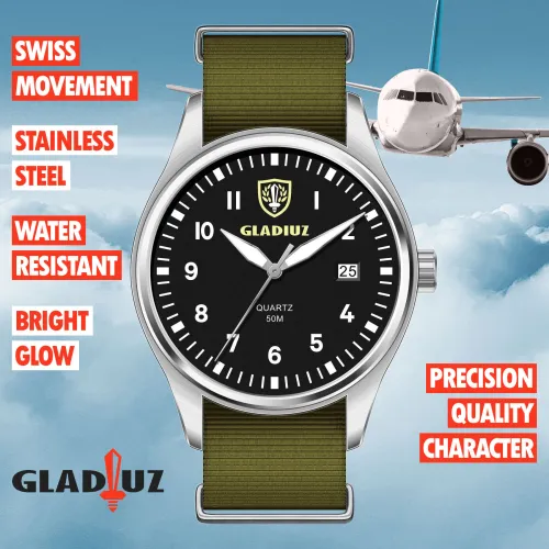 Gladiuz Pilot's Watch: luminescent hands and dial, power saving system, case size 40x50mm, strap model NATO