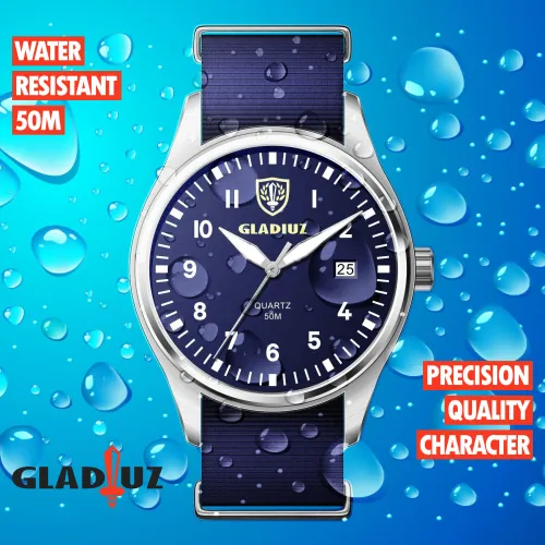 Gladiuz Pilot's Watch: date display, power saving system, dial diameter 34.5mm, strap length 24cm